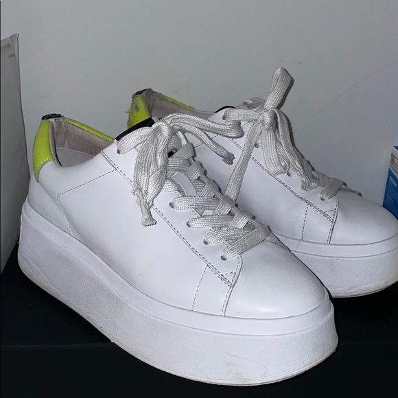 ash moon platform trainers